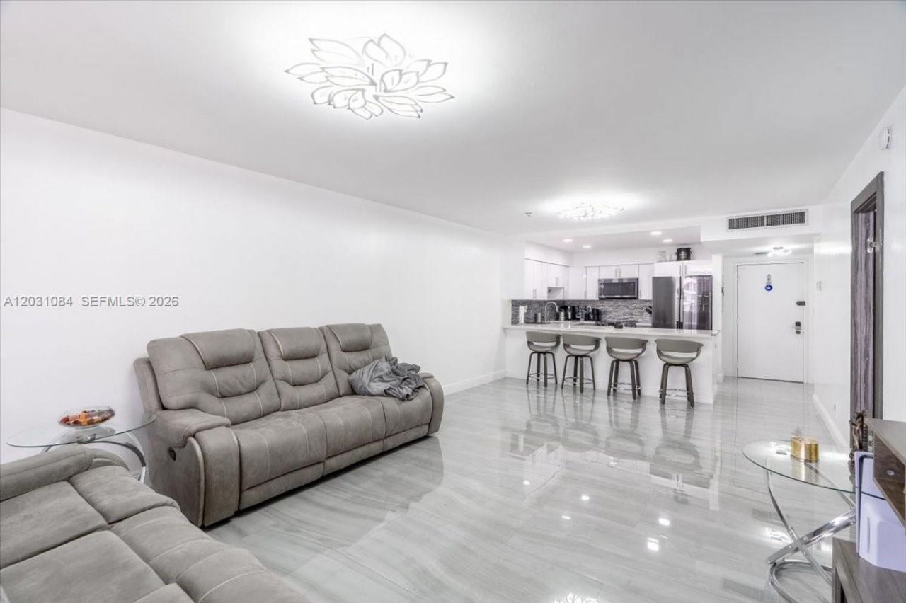 600 Three Islands Blvd , Unit 1413, Hallandale Beach, FL 33009 Photo