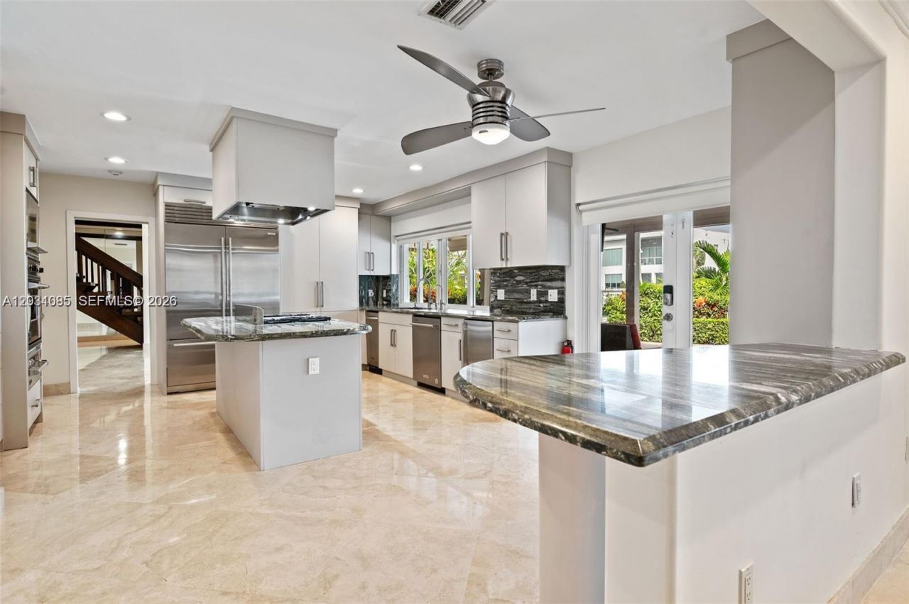 2015 NE 120th Rd , North Miami, FL 33181 Photo