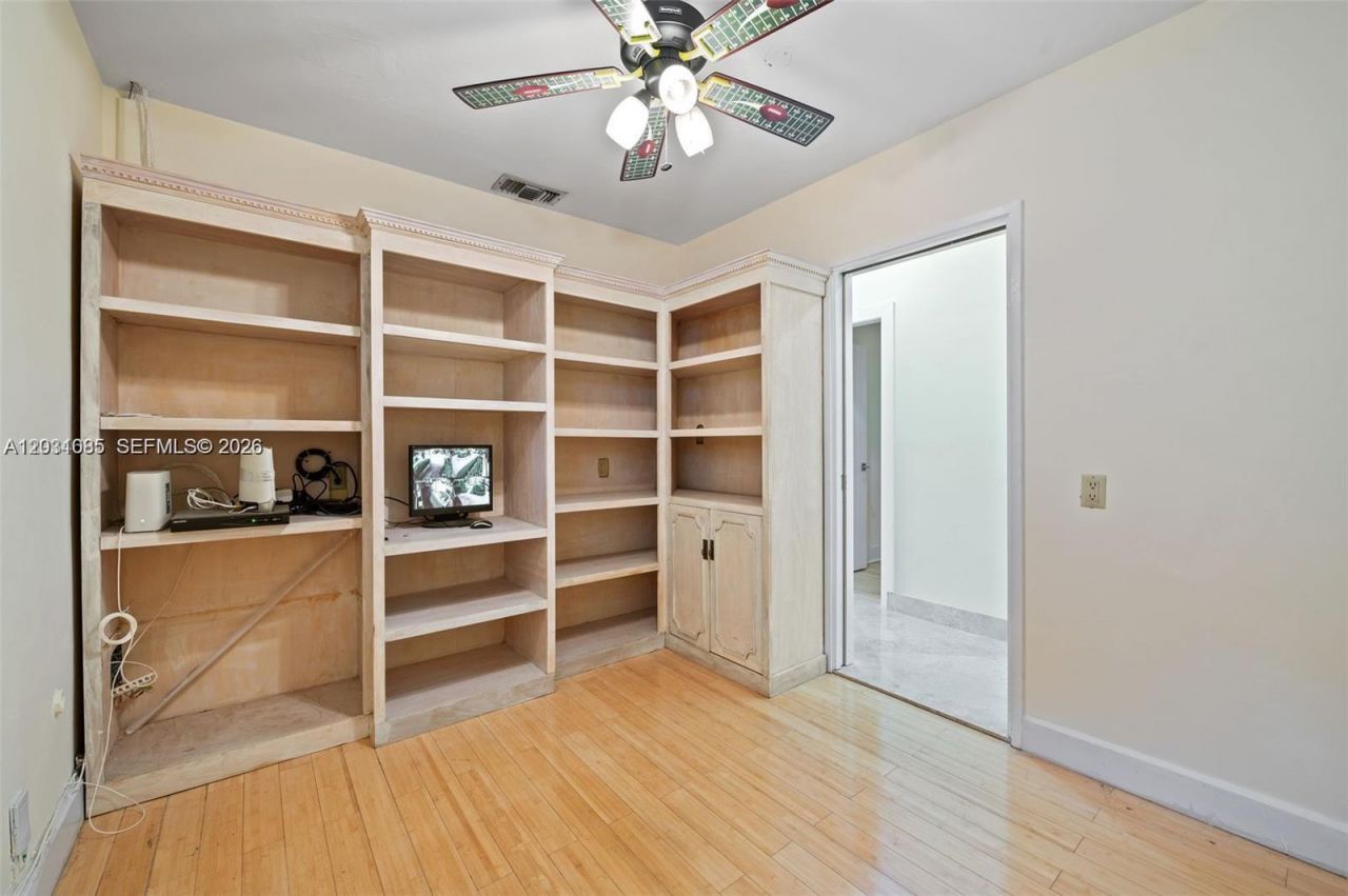 2015 NE 120th Rd , North Miami, FL 33181 Photo