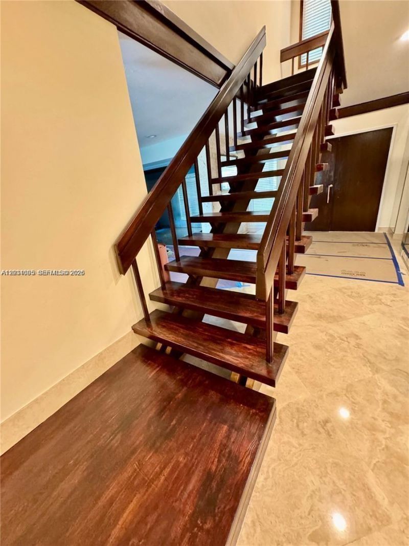 2015 NE 120th Rd , North Miami, FL 33181 Photo