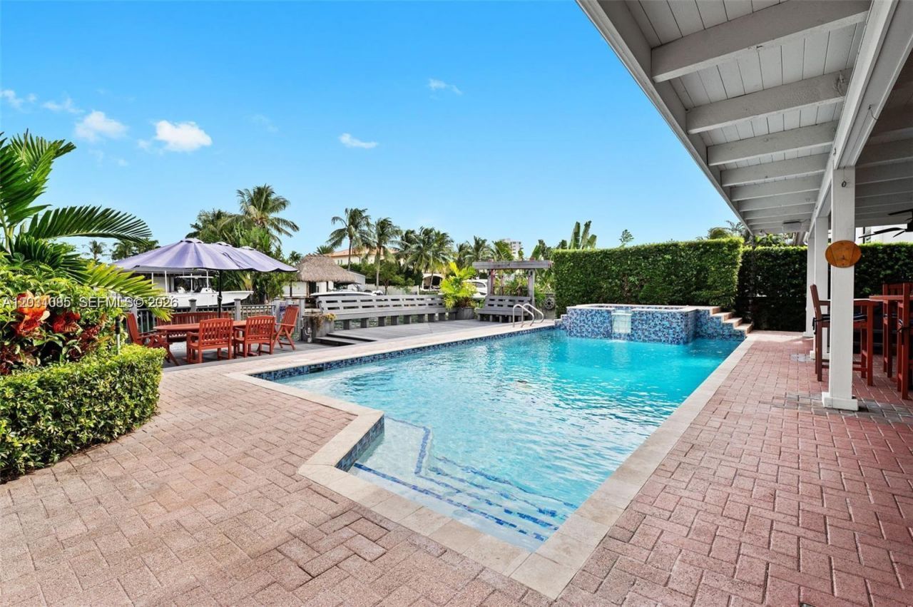 2015 NE 120th Rd , North Miami, FL 33181 Photo