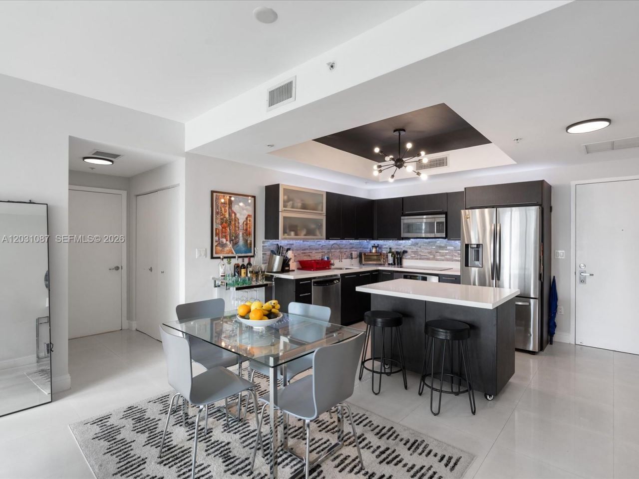 90 SW 3rd St , Unit 2015, Miami, FL 33130 Photo