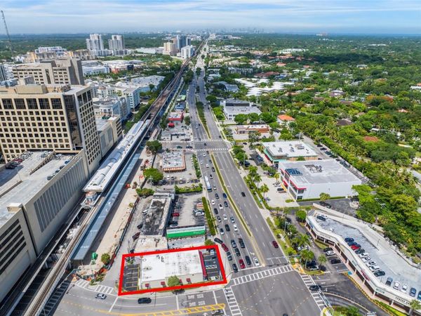 9308 S Dixie Hwy , Miami, FL 33156