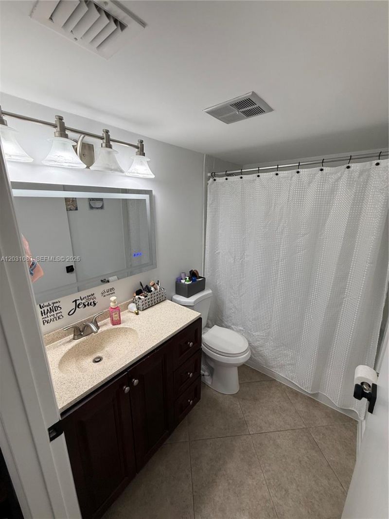 1020 NW 80th Ave , Unit 104, Margate, FL 33063 Photo
