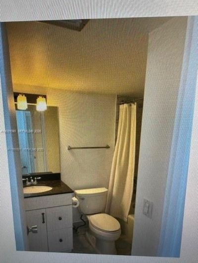 1420 Brickell Bay Dr , Unit 1107C, Miami, FL 33131 Photo