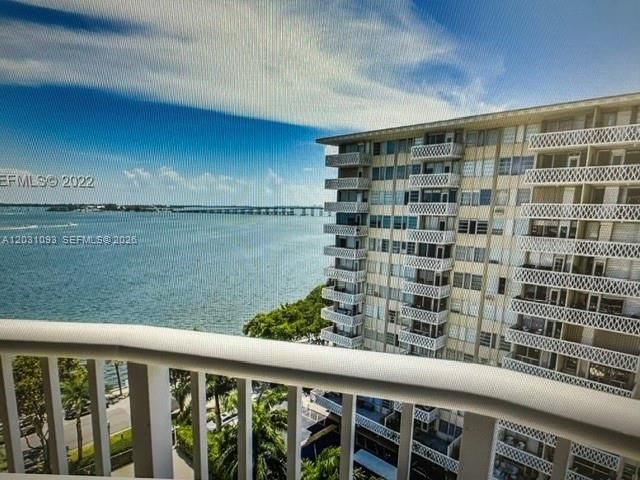 1420 Brickell Bay Dr , Unit 1107C, Miami, FL 33131 Photo