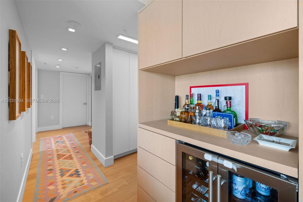 650 West Ave, Unit 908, Miami Beach, FL 33139 Photo