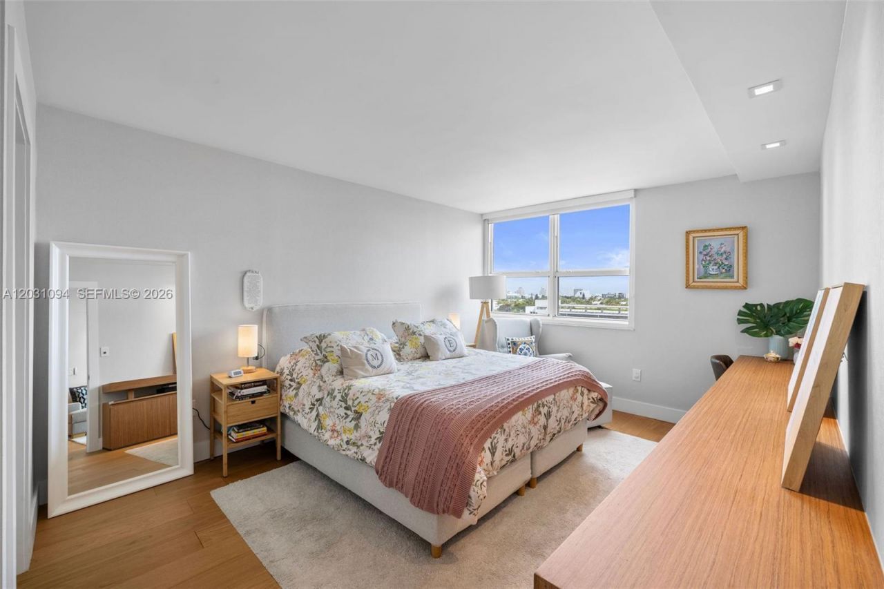 650 West Ave, Unit 908, Miami Beach, FL 33139 Photo
