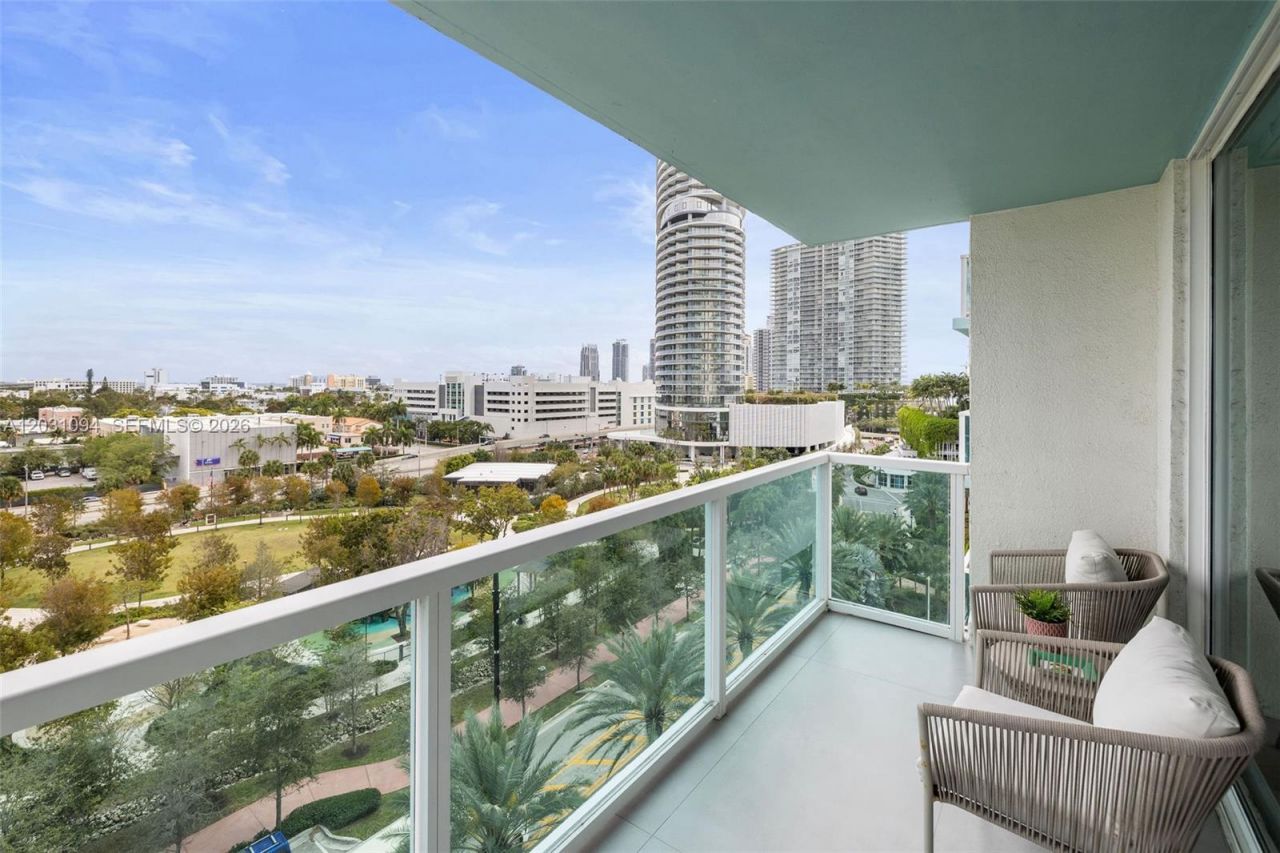 650 West Ave, Unit 908, Miami Beach, FL 33139 Photo