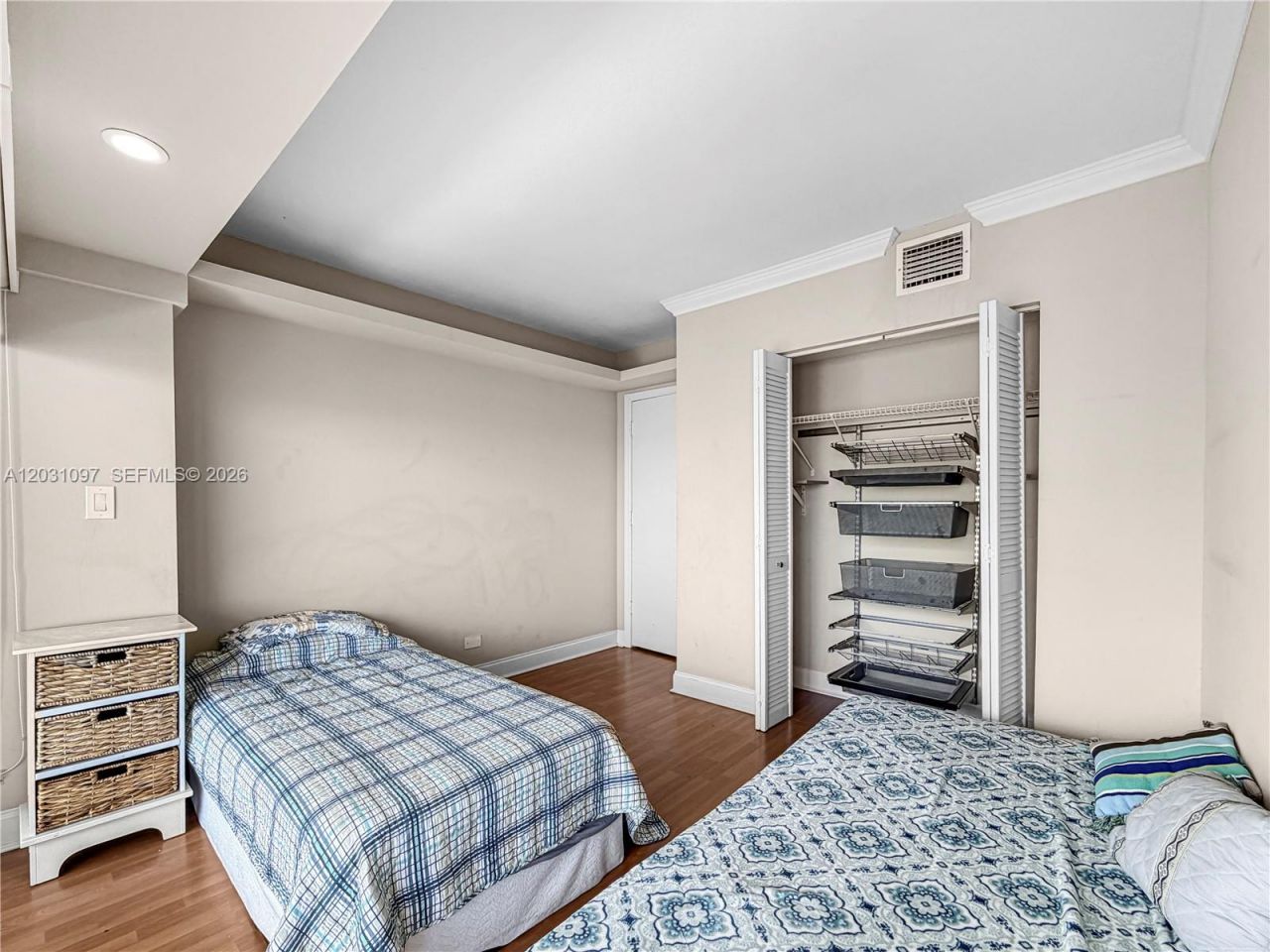 1800 NE 114th St, Unit 1607, Miami, FL 33181 Photo