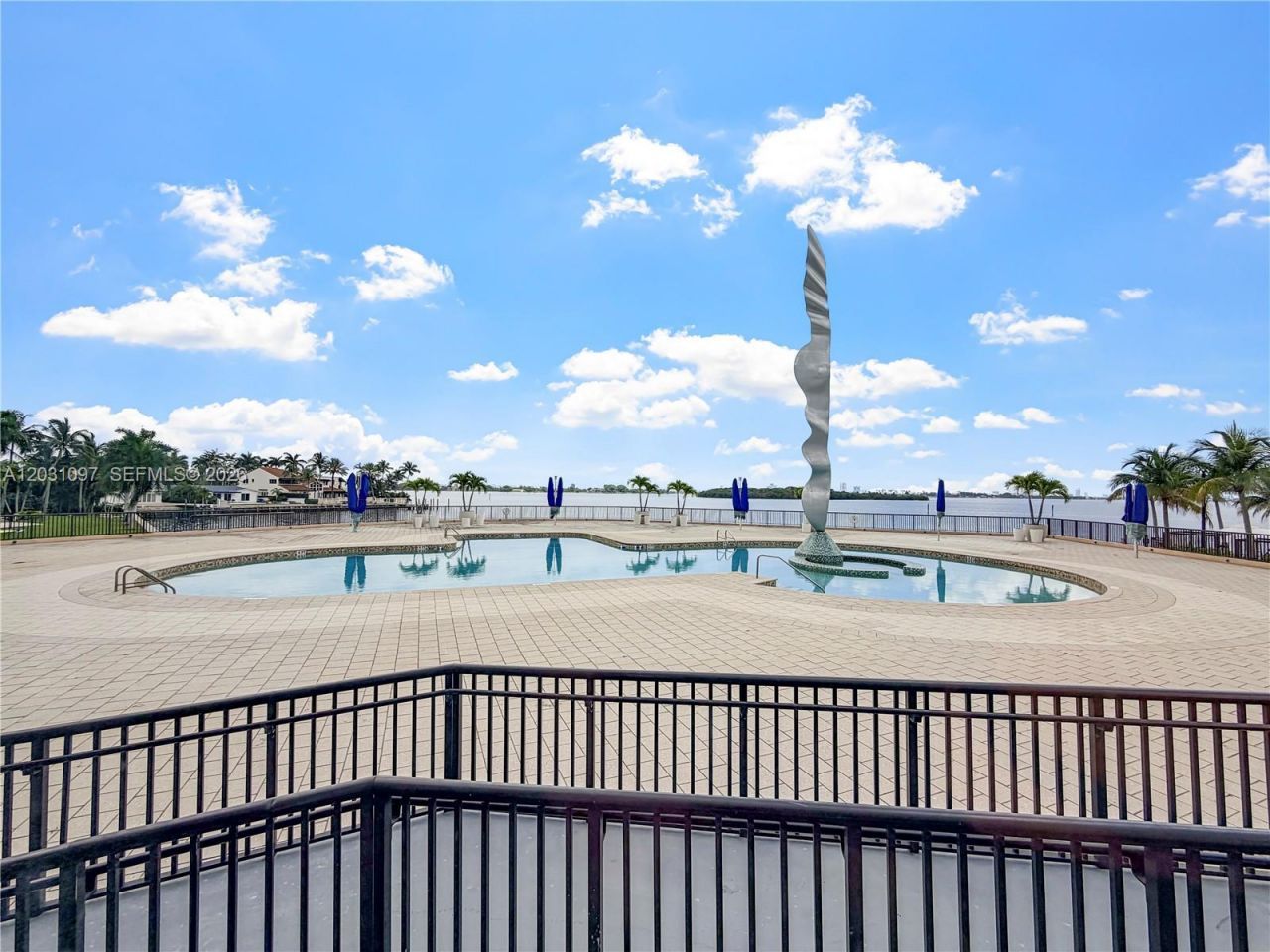 1800 NE 114th St, Unit 1607, Miami, FL 33181 Photo