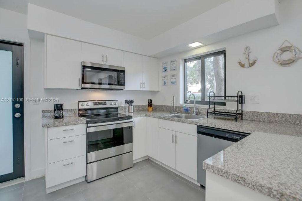 1700 SW 20th St, Unit A, Fort Lauderdale, FL 33315 Photo
