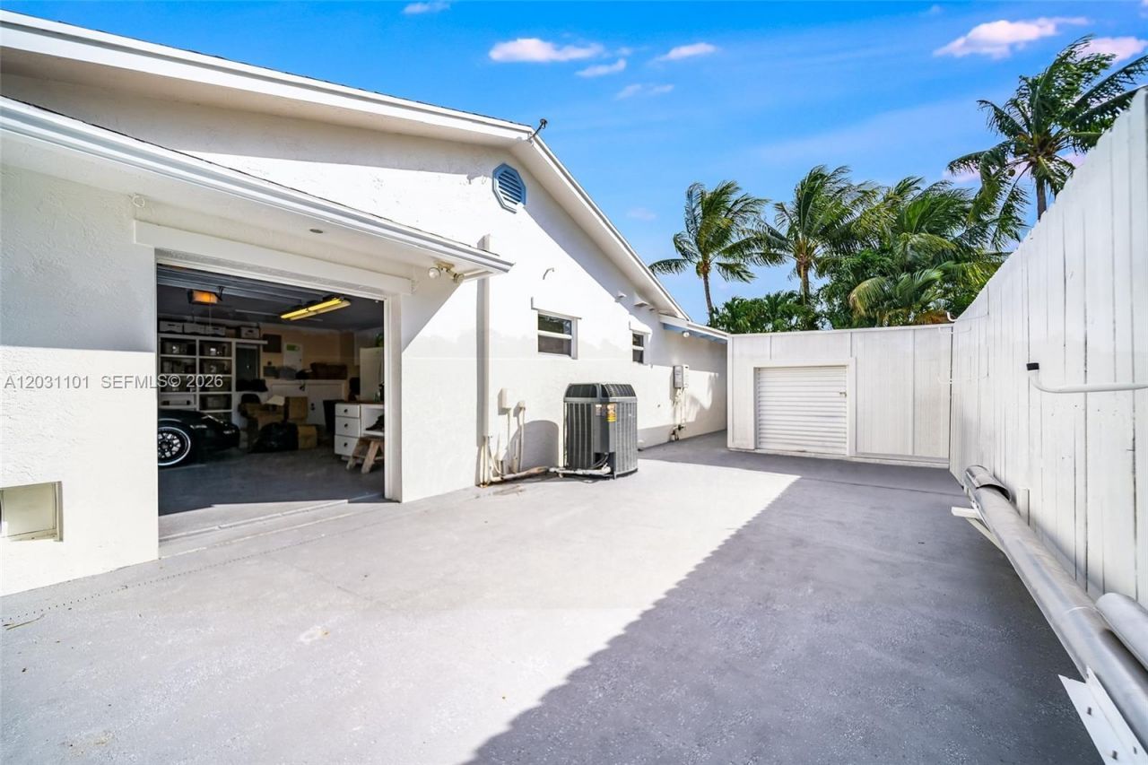 4284 Juniper Ter, Boynton Beach, FL 33436 Photo