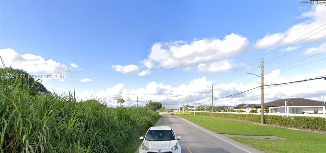 19000 SW 137th Ave , Miami, FL 33177 Photo