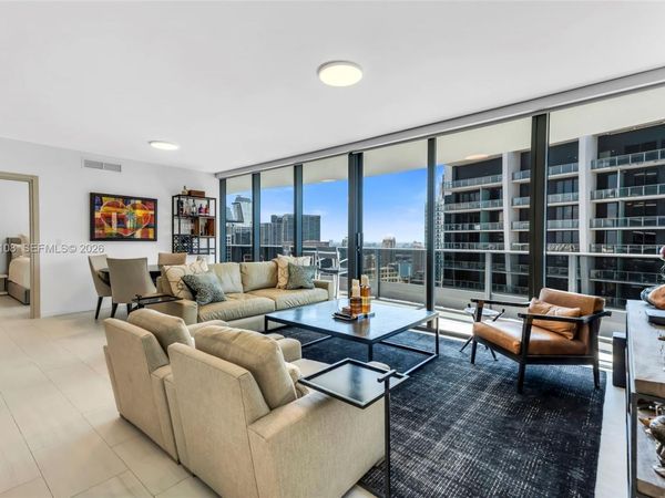 1000 Brickell Plz , Unit 4609, Miami, FL 33131
