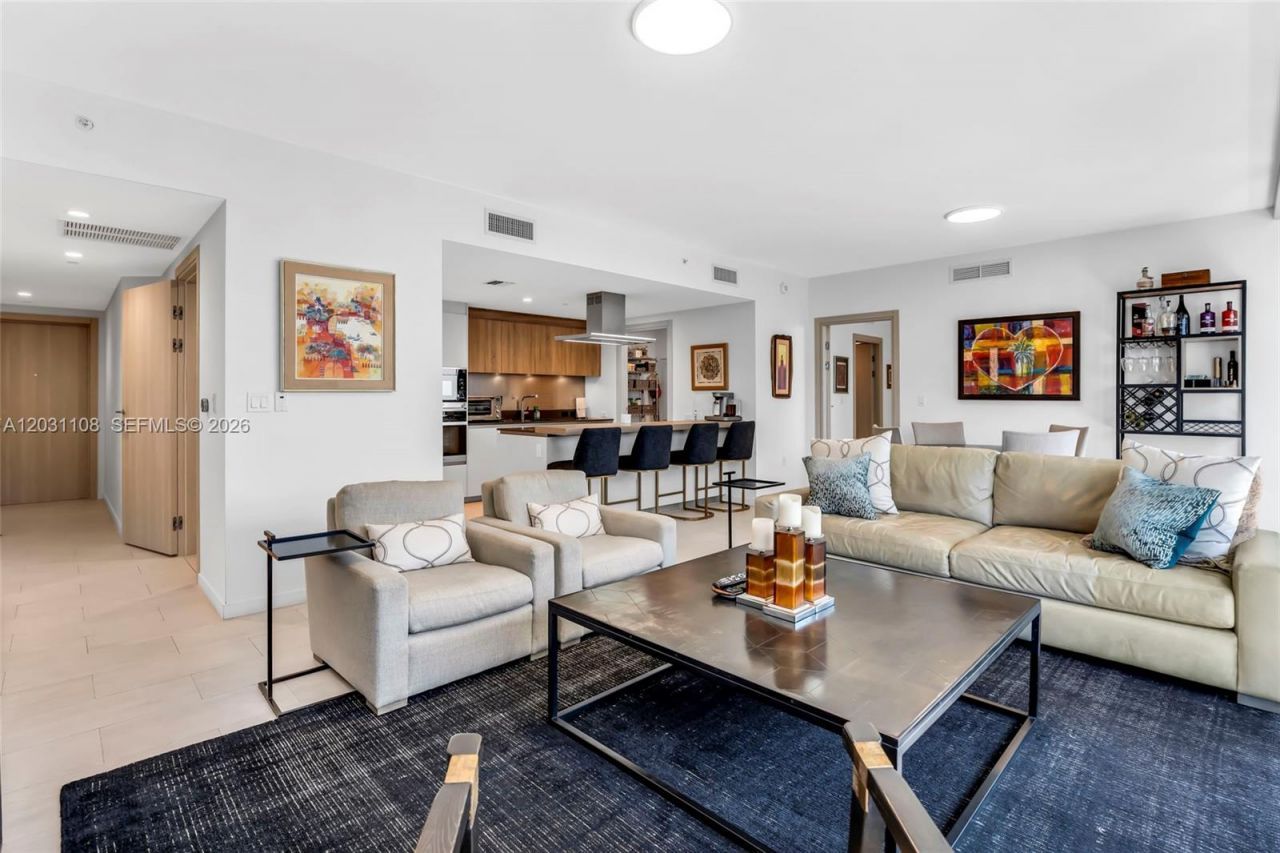 1000 Brickell Plz , Unit 4609, Miami, FL 33131 Photo
