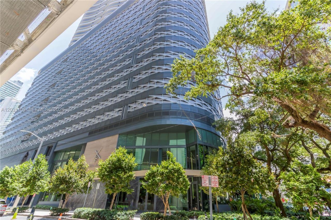 1000 Brickell Plz , Unit 4609, Miami, FL 33131 Photo