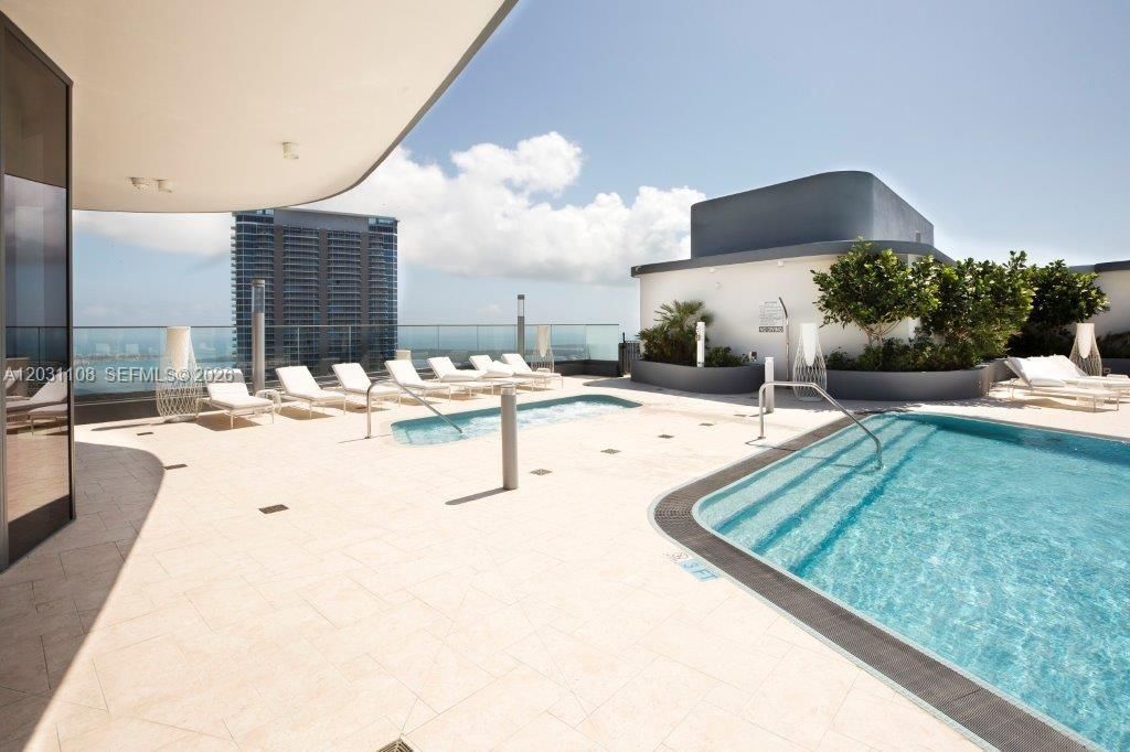 1000 Brickell Plz , Unit 4609, Miami, FL 33131 Photo