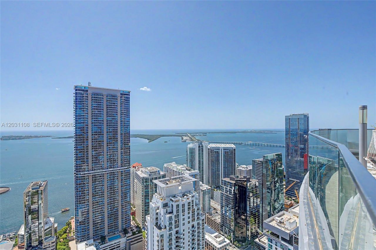 1000 Brickell Plz , Unit 4609, Miami, FL 33131 Photo