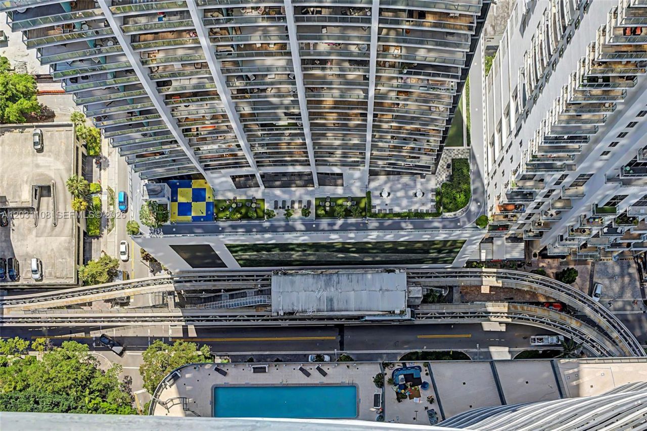1000 Brickell Plz , Unit 4609, Miami, FL 33131 Photo