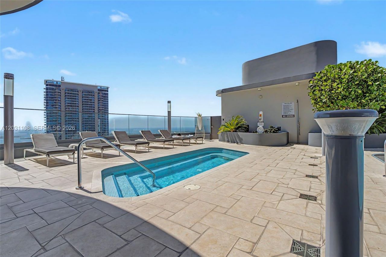 1000 Brickell Plz , Unit 4609, Miami, FL 33131 Photo