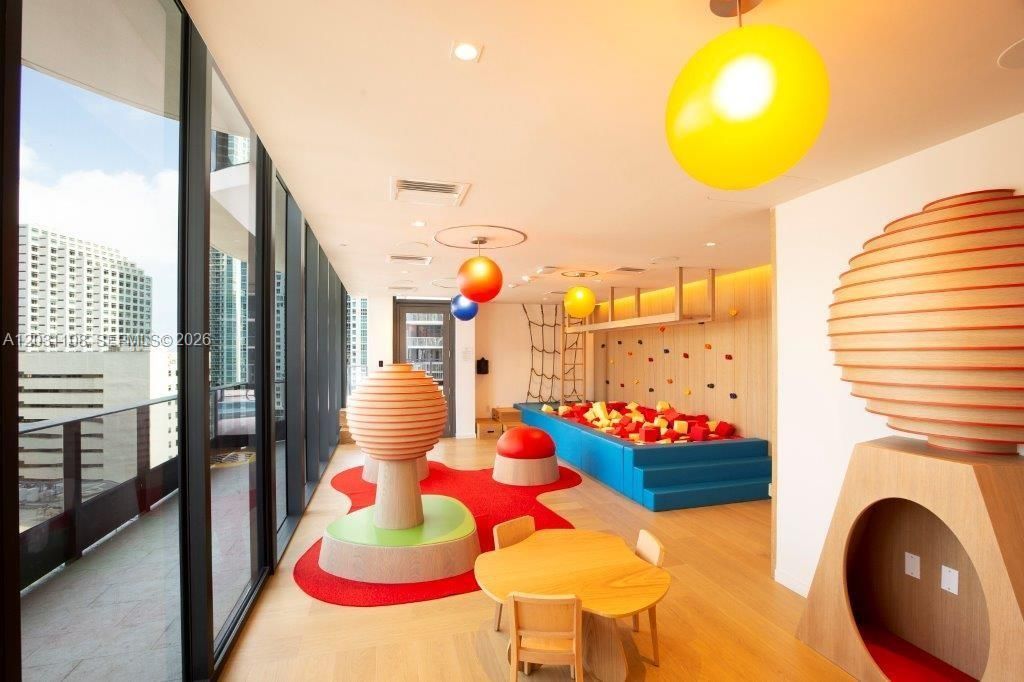 1000 Brickell Plz , Unit 4609, Miami, FL 33131 Photo