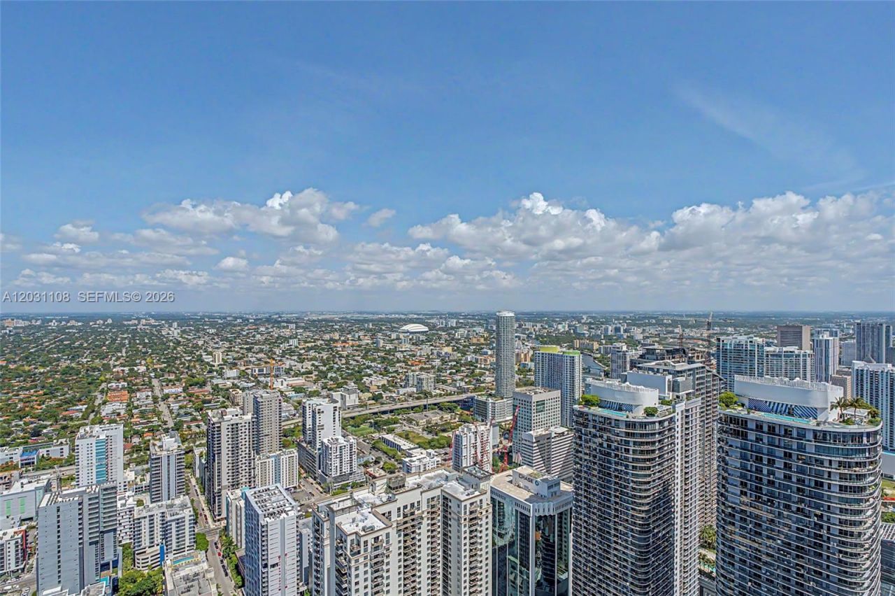 1000 Brickell Plz , Unit 4609, Miami, FL 33131 Photo
