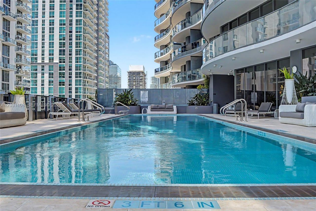 1000 Brickell Plz , Unit 4609, Miami, FL 33131 Photo