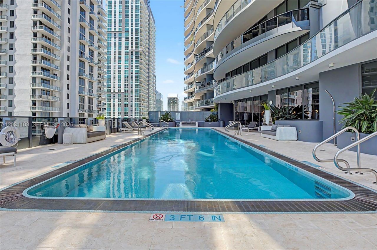 1000 Brickell Plz , Unit 4609, Miami, FL 33131 Photo