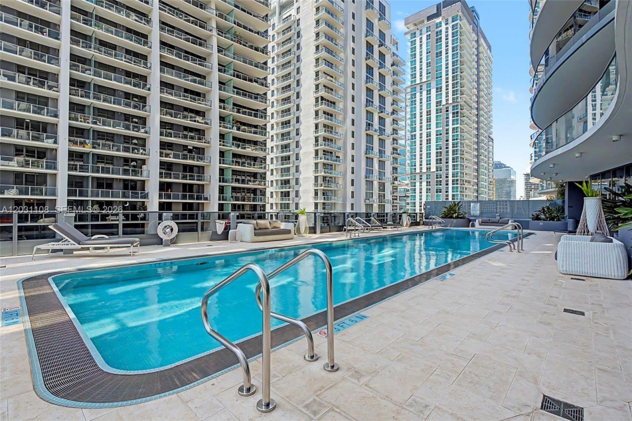 1000 Brickell Plz , Unit 4609, Miami, FL 33131 Photo