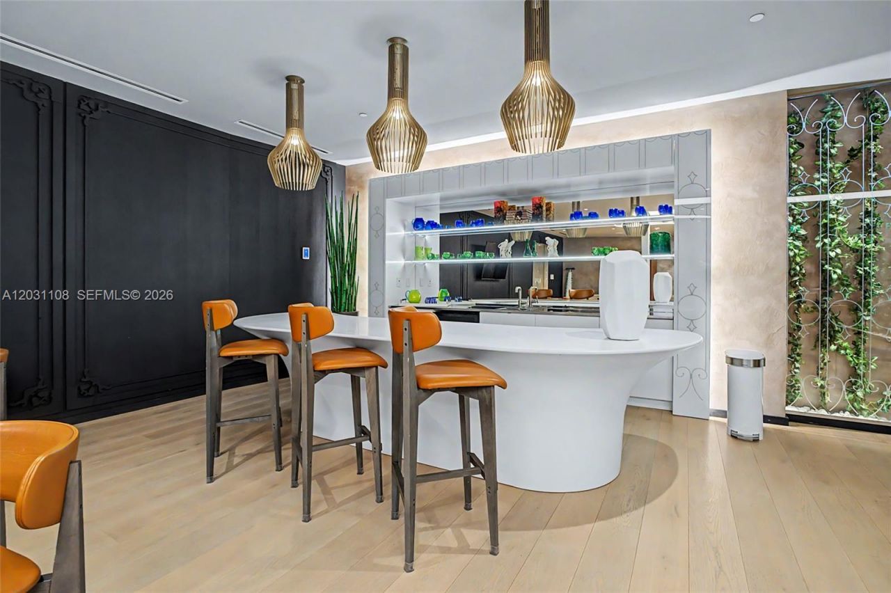 1000 Brickell Plz , Unit 4609, Miami, FL 33131 Photo