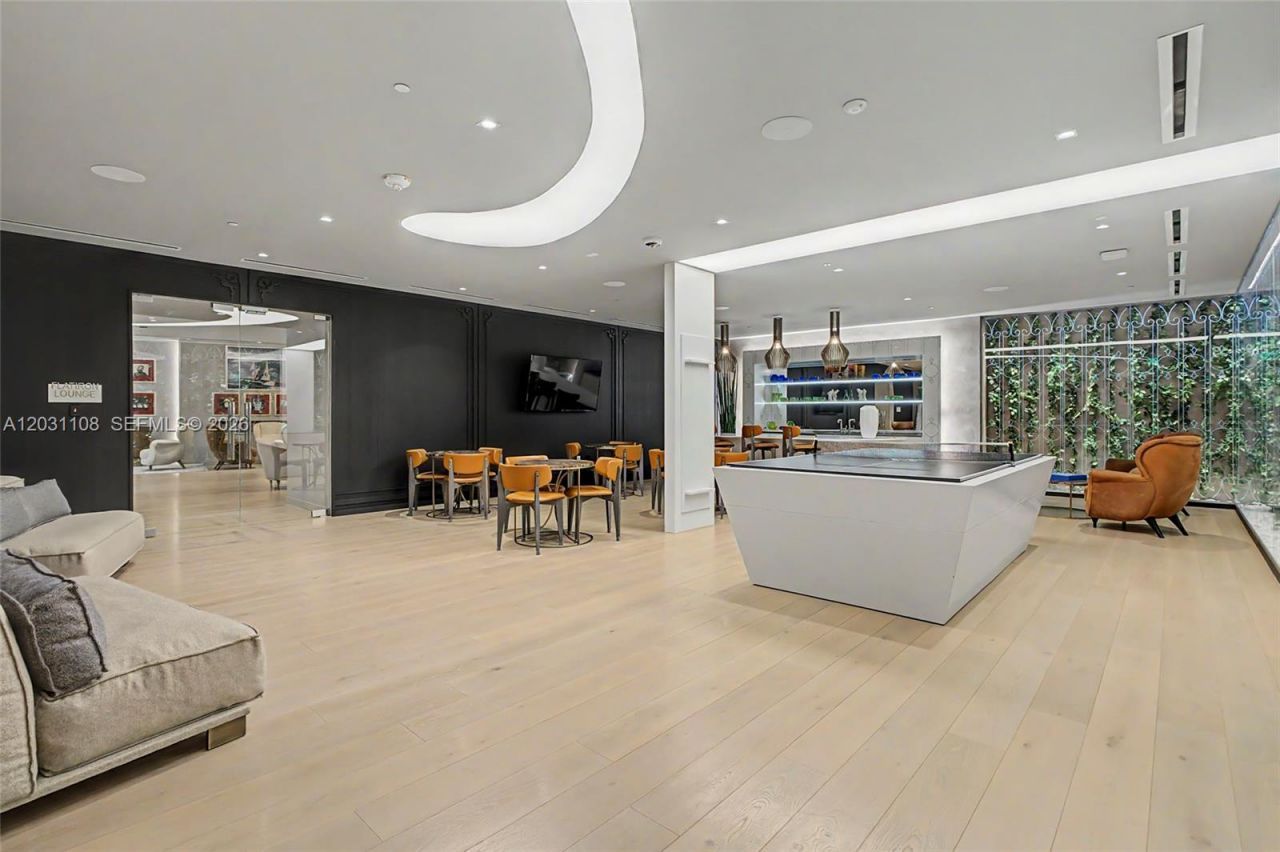 1000 Brickell Plz , Unit 4609, Miami, FL 33131 Photo