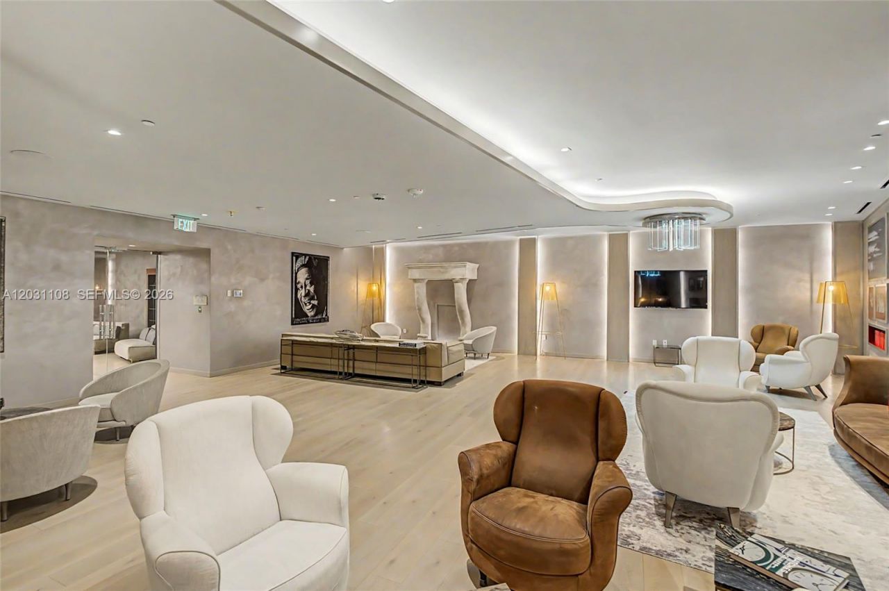 1000 Brickell Plz , Unit 4609, Miami, FL 33131 Photo