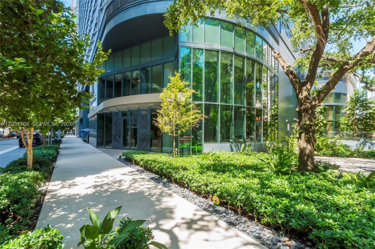 1000 Brickell Plz , Unit 4609, Miami, FL 33131 Photo