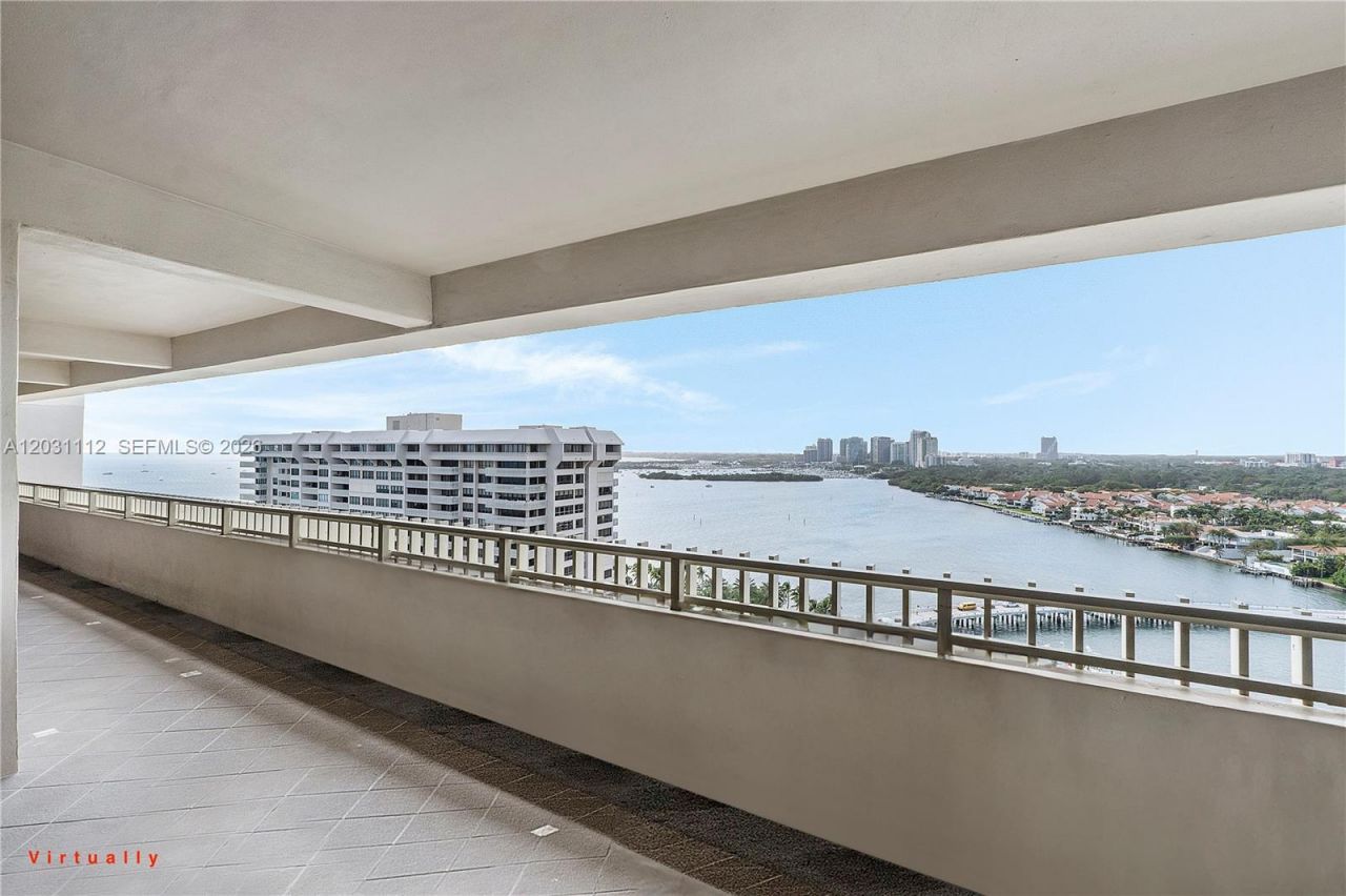2 Grove Isle Dr , Unit BPH10, Miami, FL 33133 Photo