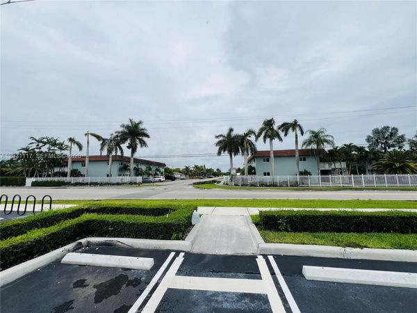 900 NE 18th Ave , Unit 11, Homestead, FL 33033