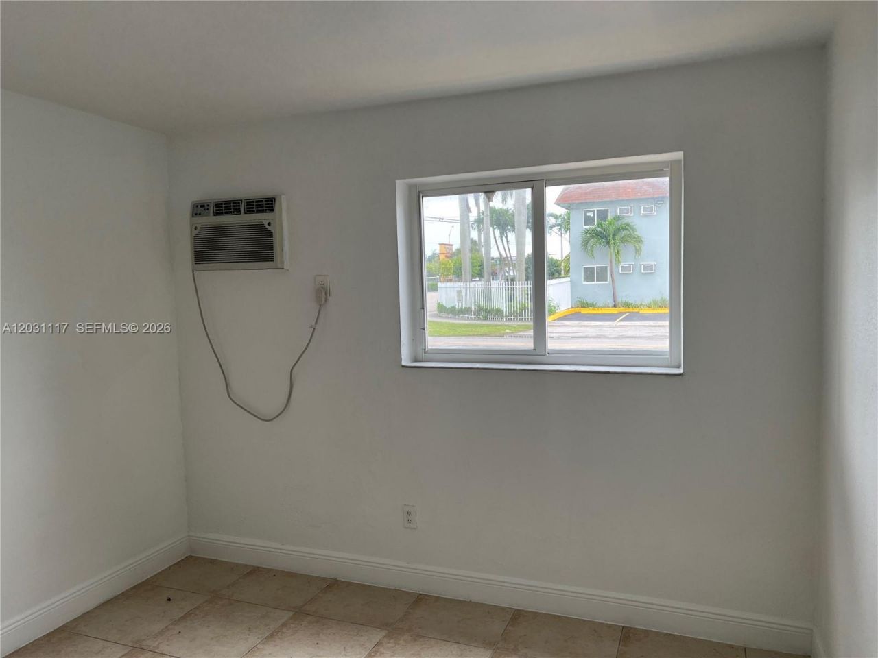 900 NE 18th Ave , Unit 11, Homestead, FL 33033 Photo