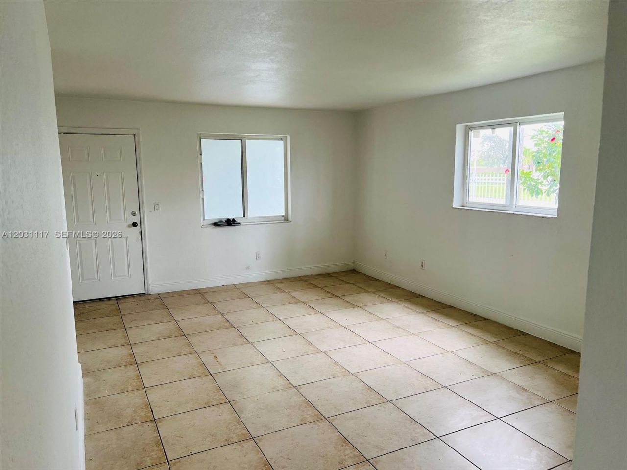 900 NE 18th Ave , Unit 11, Homestead, FL 33033 Photo