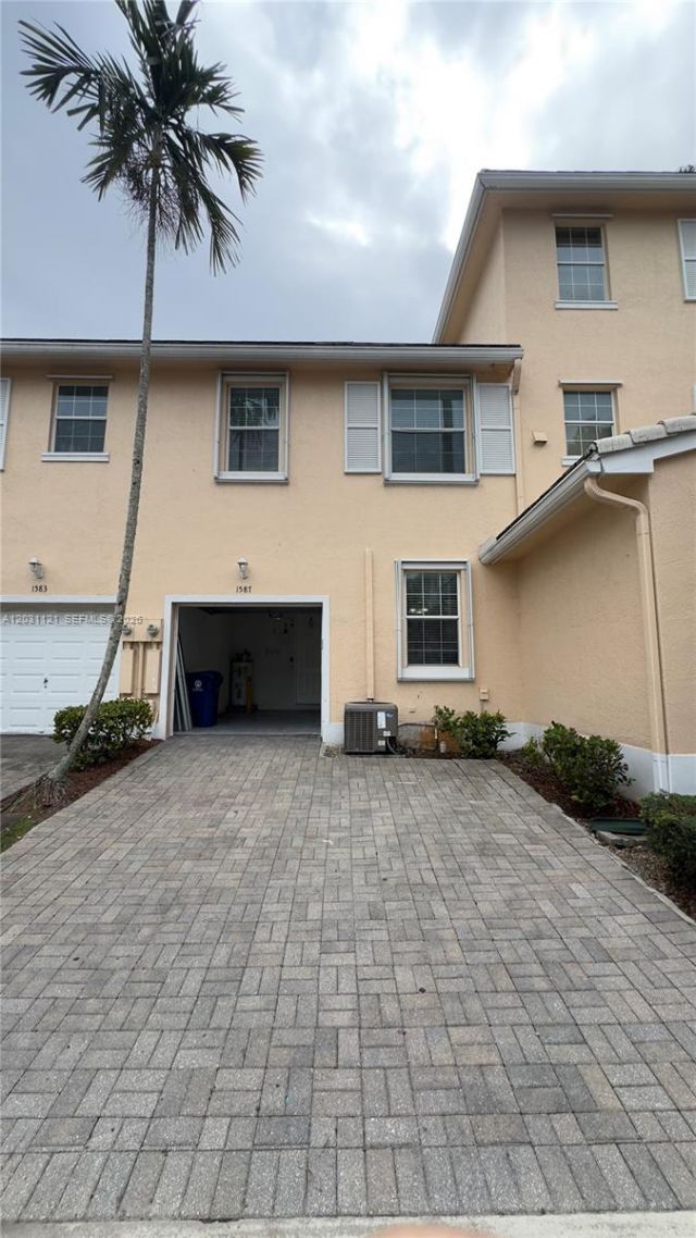 1587 Frederick Small Rd , Jupiter, FL 33458 Photo