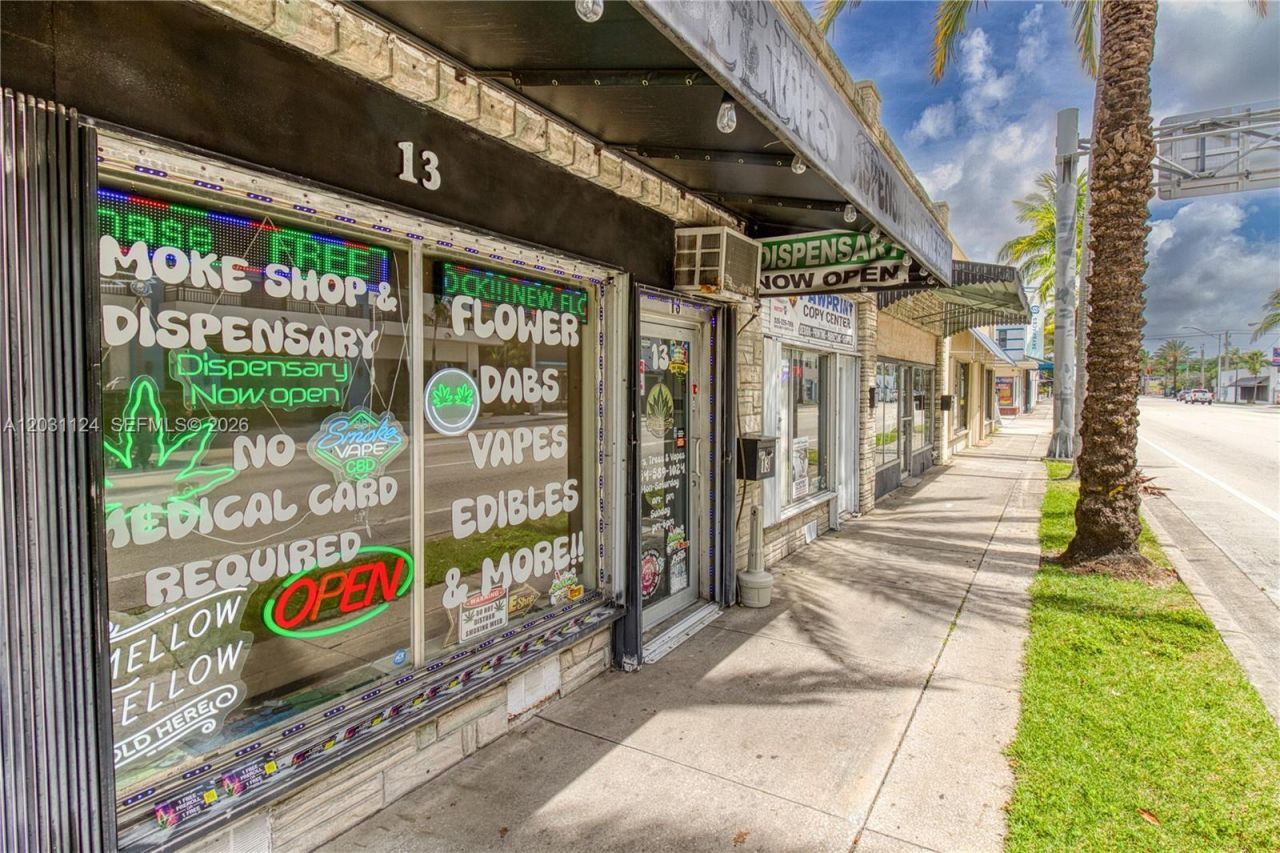 13 N Federal Hwy, Dania Beach, FL 33004 Photo