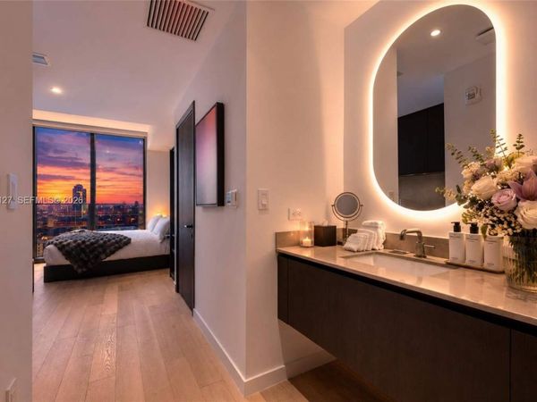 20 NE 11th St, Unit 3106B, Miami, FL 33132