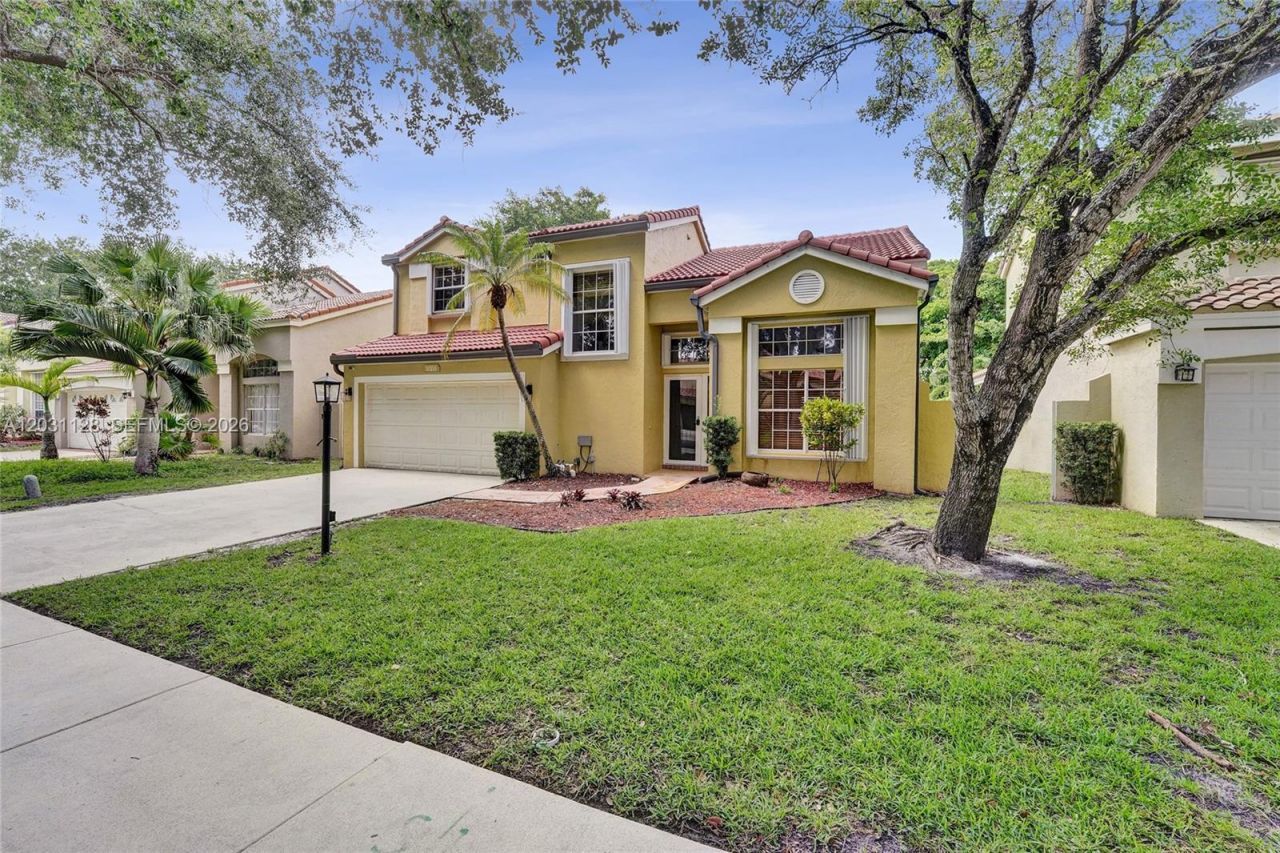 10211 Caracas St , Cooper City, FL 33026 Main Photo