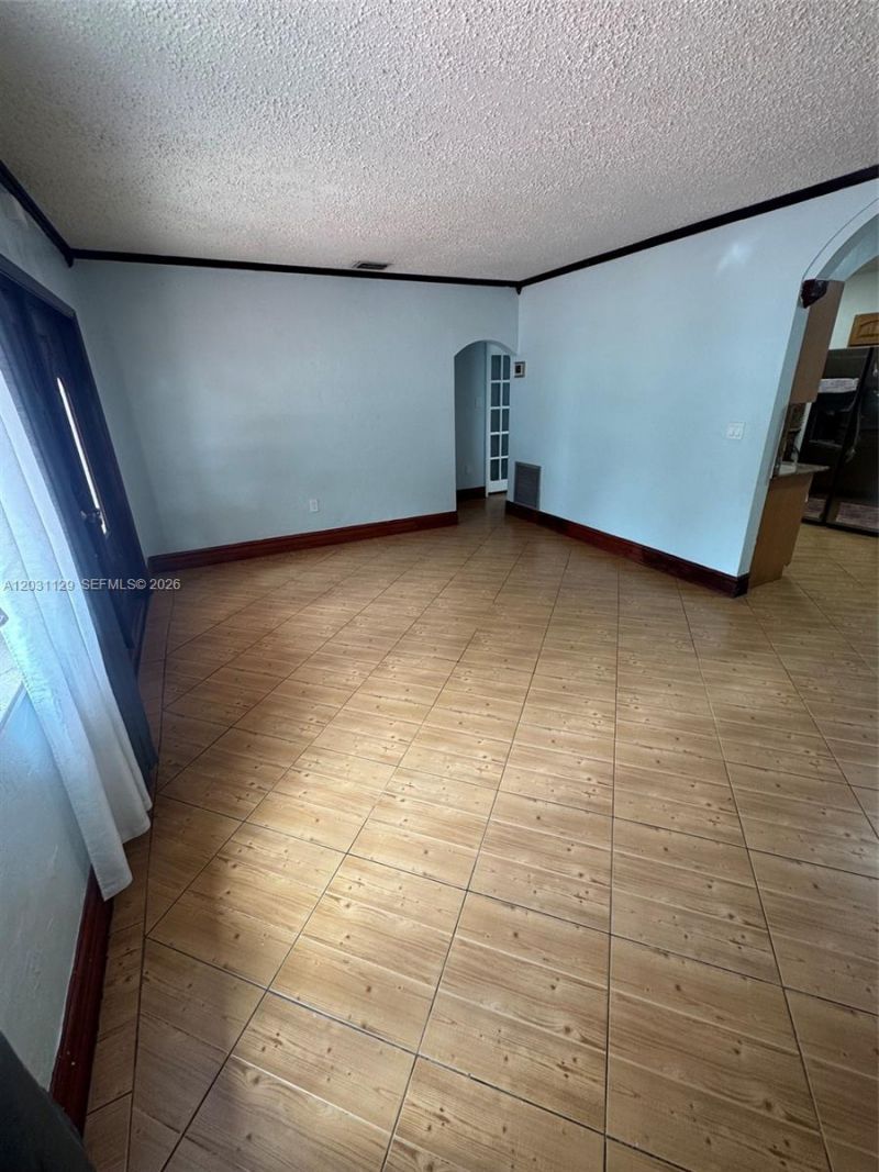 1120 SW 73rd Ave, Miami, FL 33144 Photo