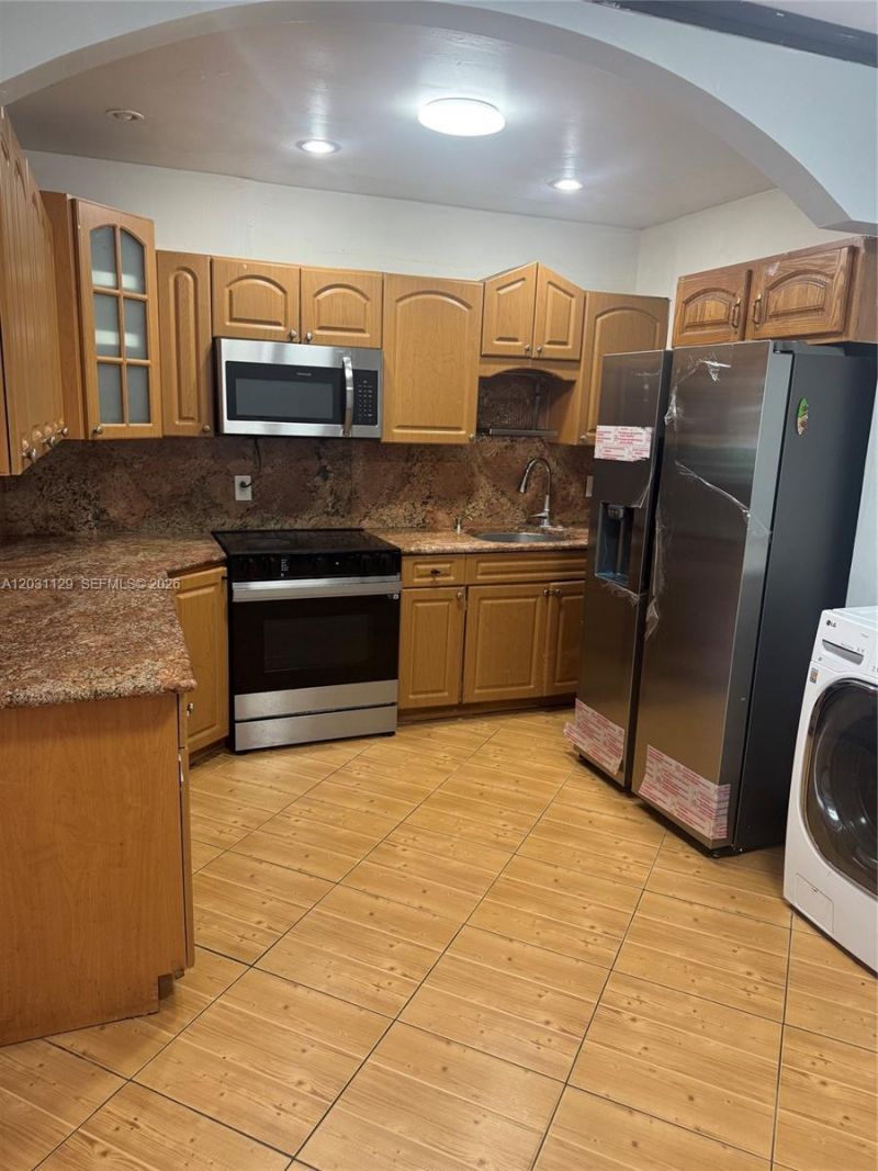 1120 SW 73rd Ave, Miami, FL 33144 Photo