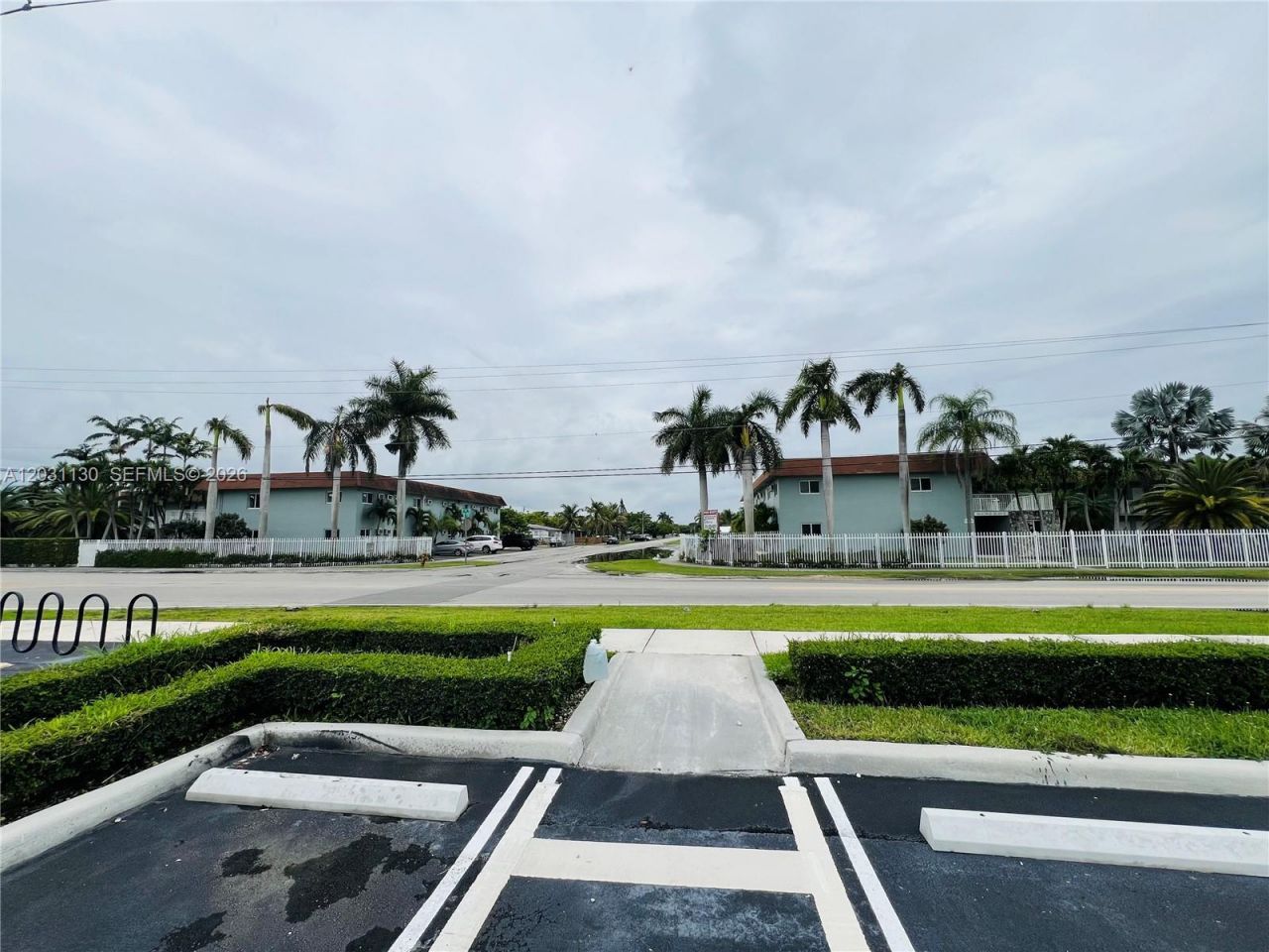 880 NE 18th Ave , Unit 3, Homestead, FL 33033 Photo
