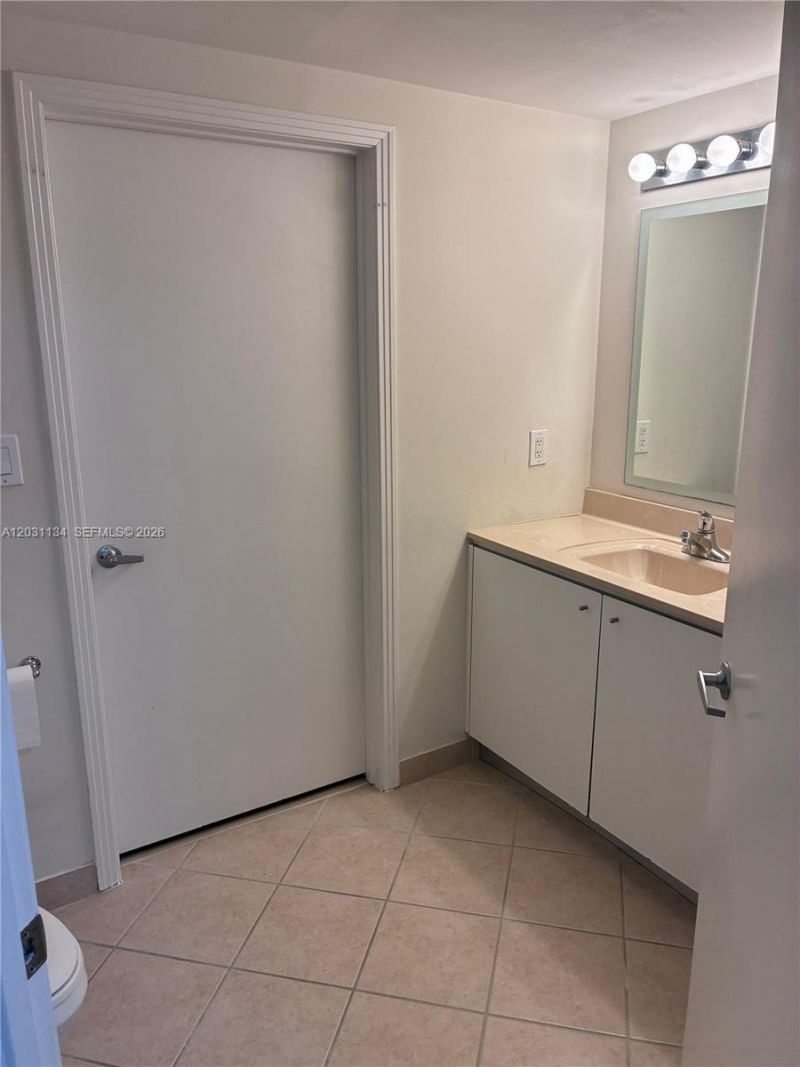 9066 SW 73rd Ct , Unit 1409, Miami, FL 33156 Photo