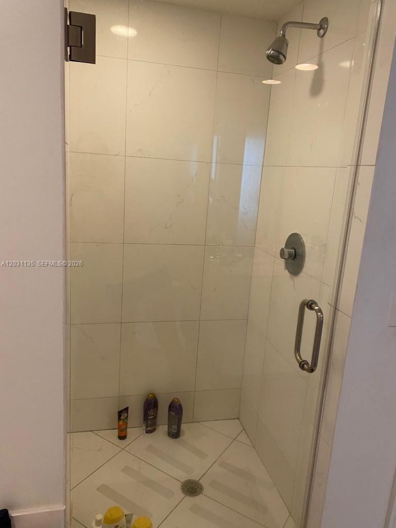 500 Brickell Ave, Unit 1808, Miami, FL 33131 Photo