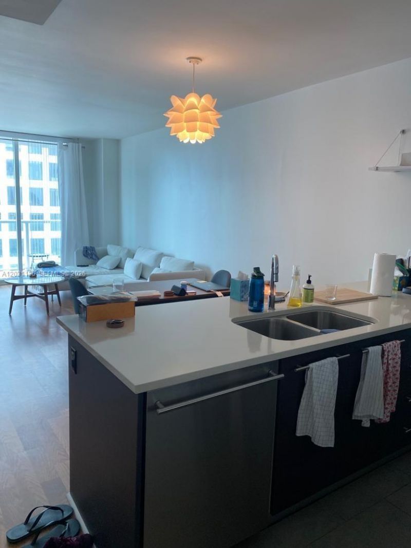 500 Brickell Ave, Unit 1808, Miami, FL 33131 Photo