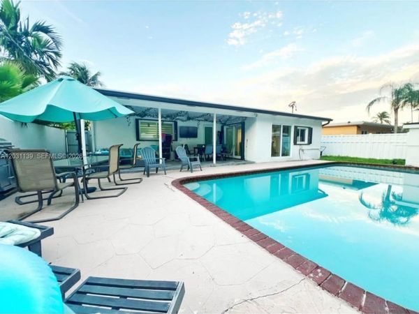 11371 NW 32nd Mnr , Sunrise, FL 33323