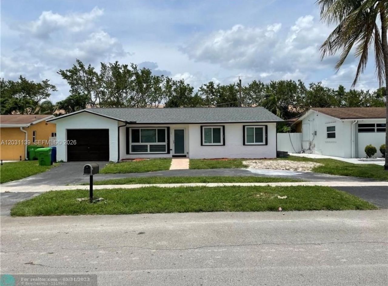 11371 NW 32nd Mnr , Sunrise, FL 33323 Photo